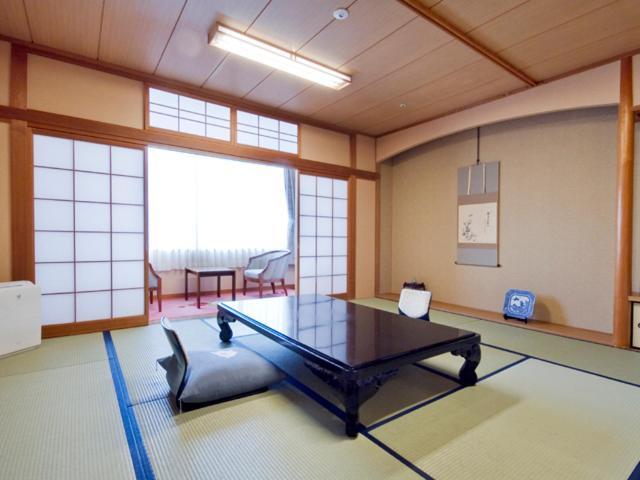 Hotel Tsubakikan Honkan Matsuyama  Zewnętrze zdjęcie
